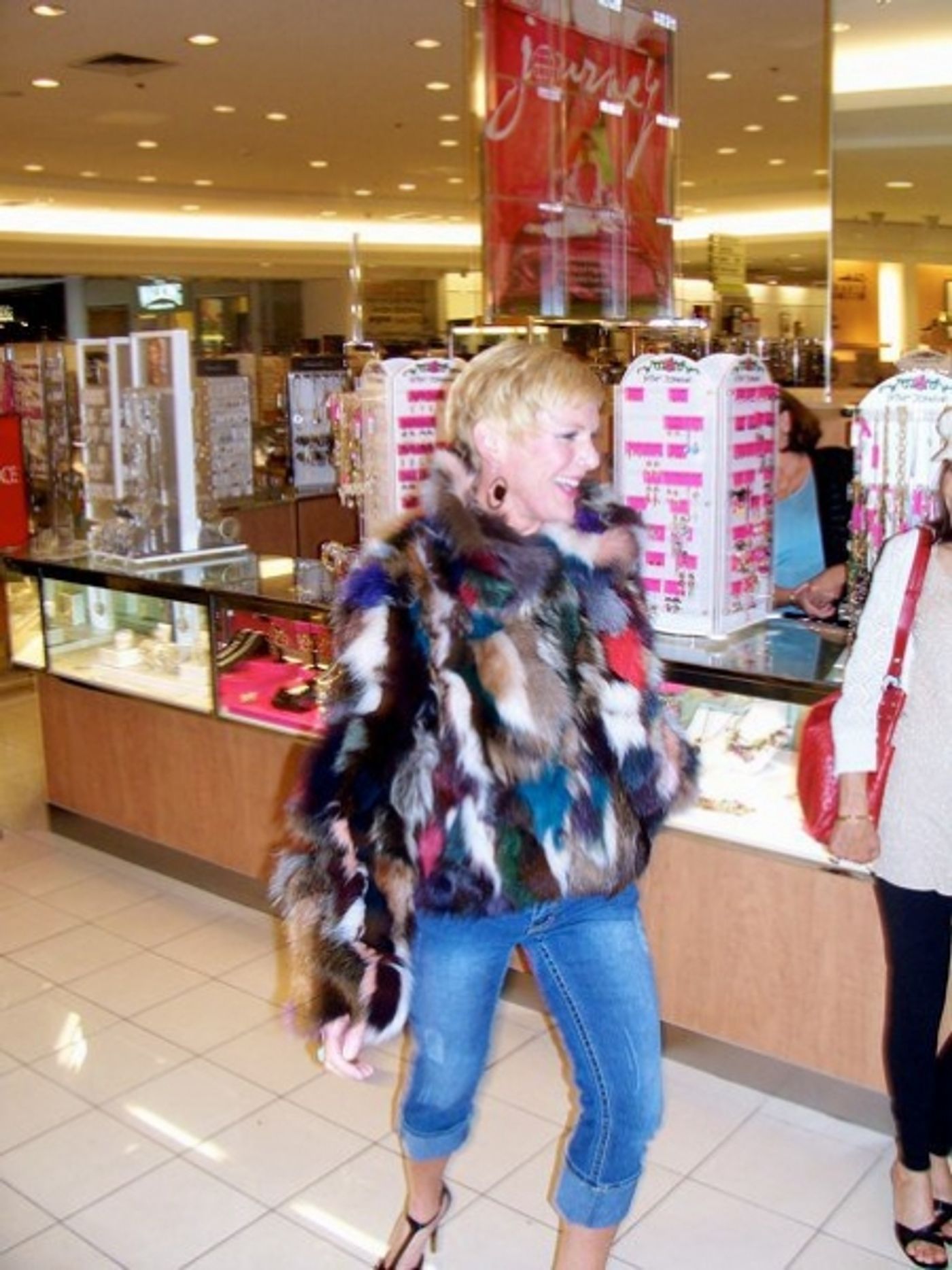 Photo Coverage: The First Night Fashion Extravaganza Photo Coverage: The First Night Fashion Extravaganza Image