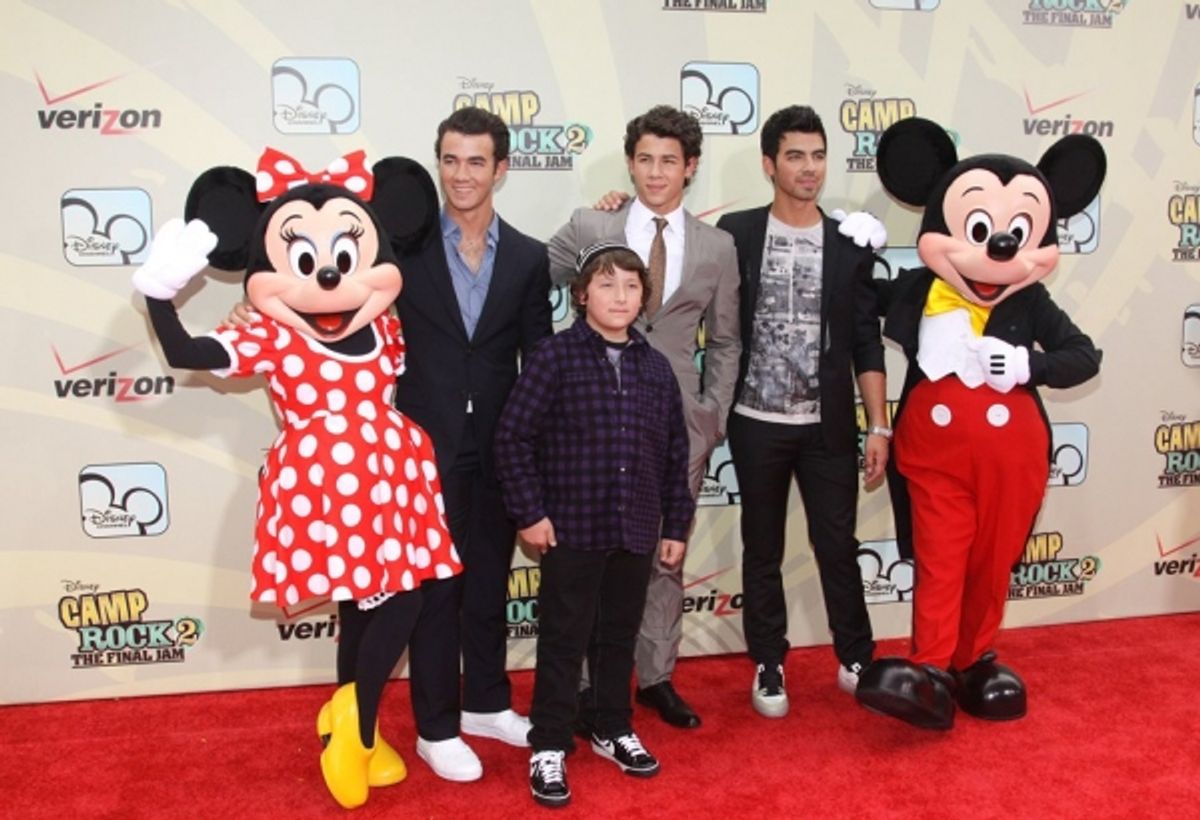 Frankie Jonas, Kevin Jonas, Nick Jonas and Joe Jonas at 