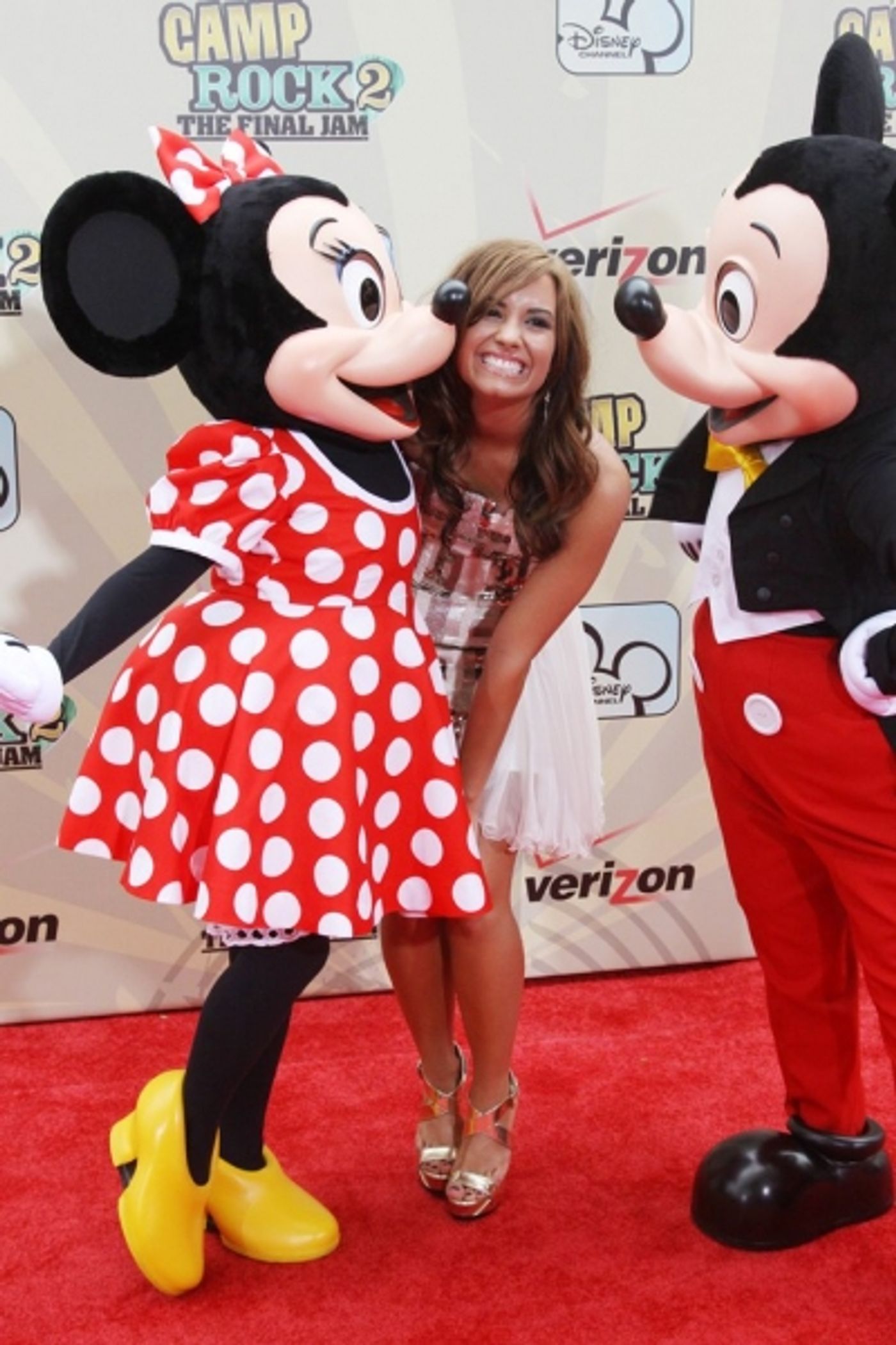 Photo Coverage: 'Camp Rock 2: The Final Jam' Premieres in New York City  Image