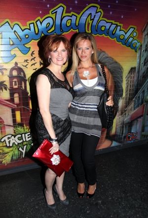 Caroline Manzo & Dina Manzo ( New Jersey Housewives ) @ BroadwayWorld Caroline Manzo & Dina Manzo ( New Jersey Housewives ) Photo