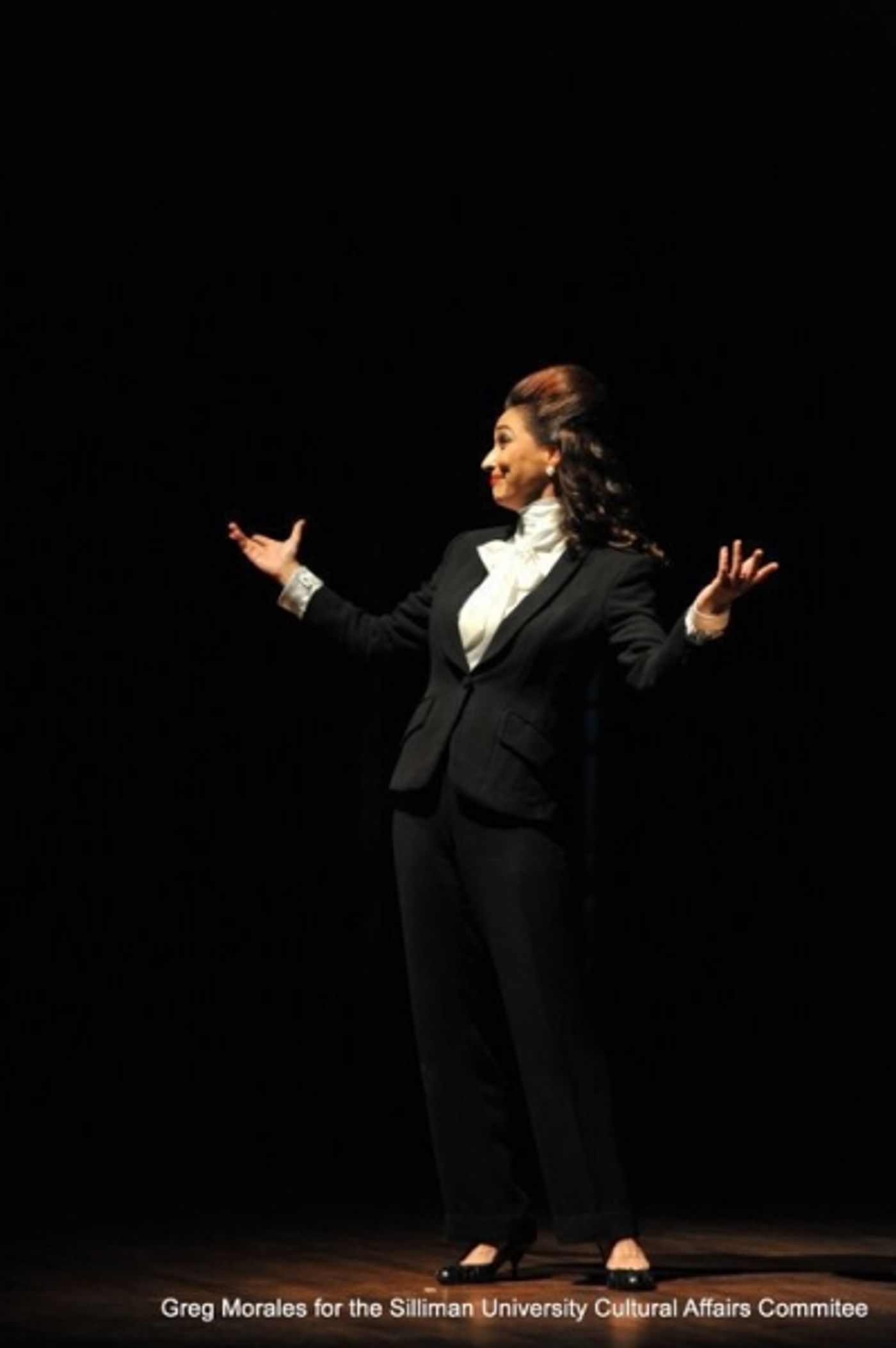 Photo Flash:  MASTER CLASS Philippines Production Shots!  Image