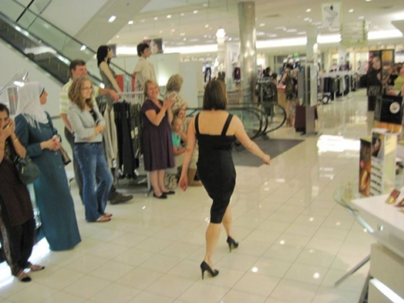 Photo Coverage: The First Night Fashion Extravaganza, The Sequel Photo Coverage: The First Night Fashion Extravaganza, The Sequel Image