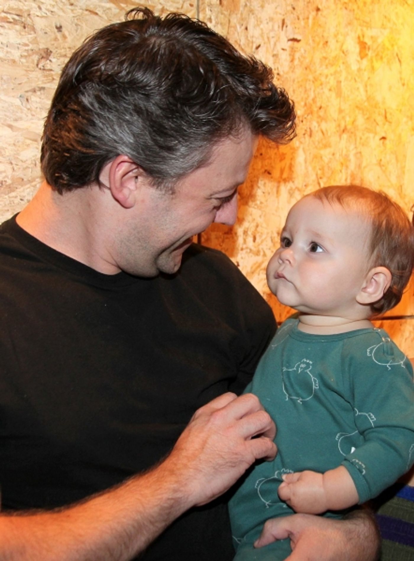 Photo Coverage Exclusive: CHESS at Signature Theatre - Backstage  Image