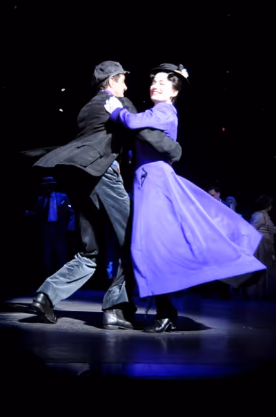 Gavin Lee and Laura Michelle Kelly Photo