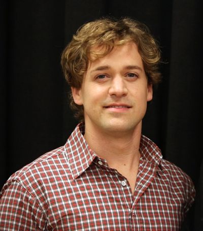 T.R. Knight Photo