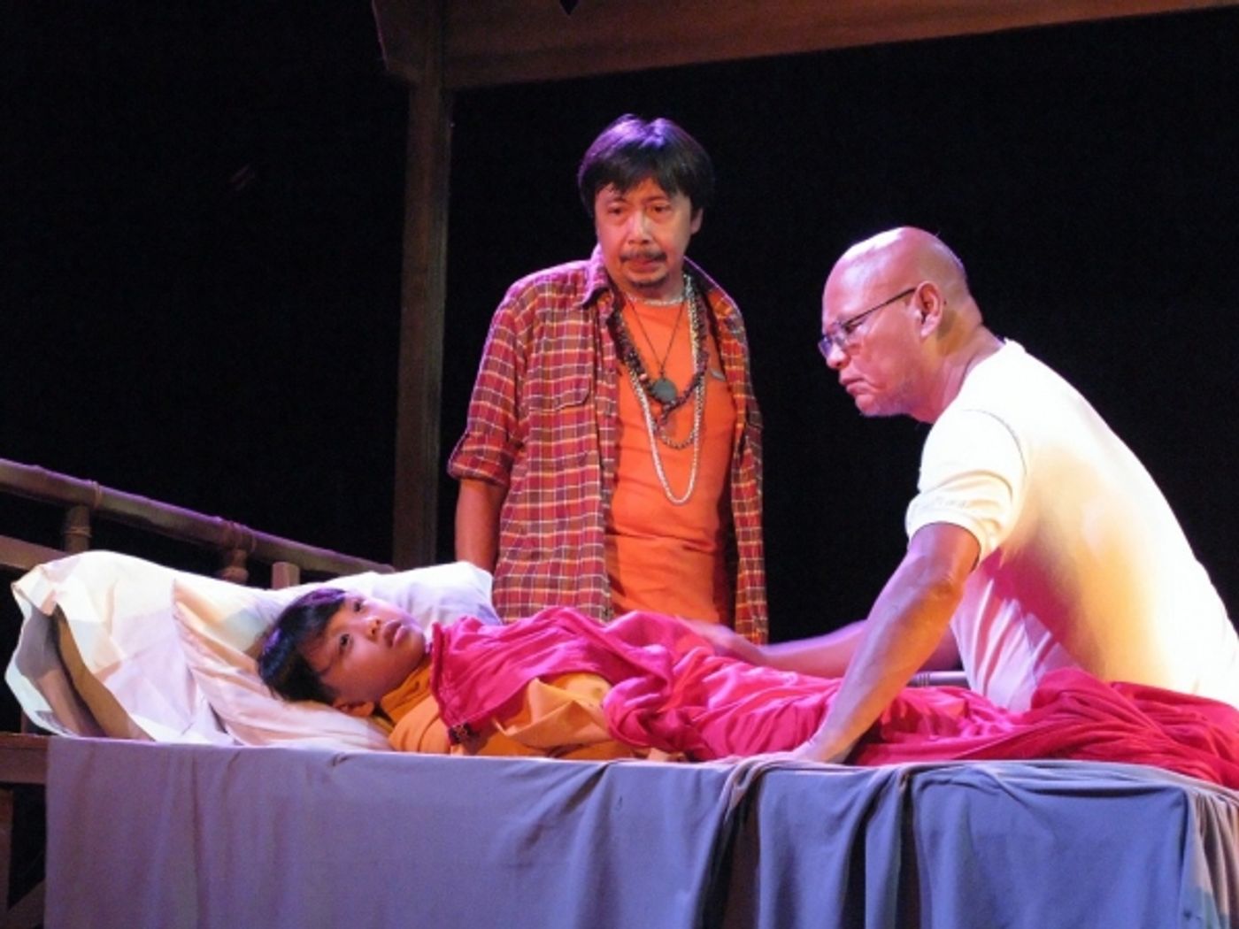 Photo Flash: THE POST OFFICE - The Trouper In Martin Delos Santos  Image