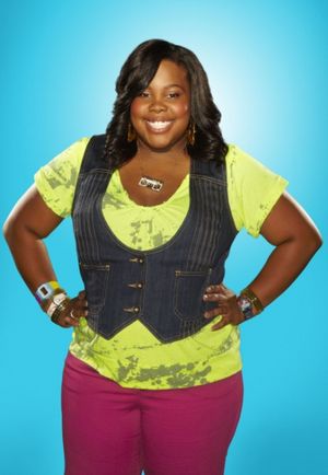 Amber Riley returns as Mercedes Photo