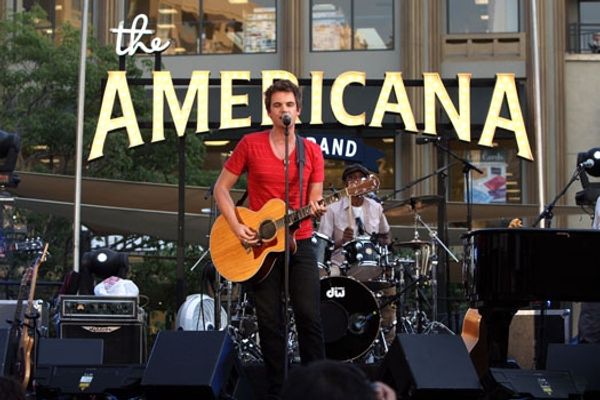 Tyler Hilton at The Americana at Brand Photo