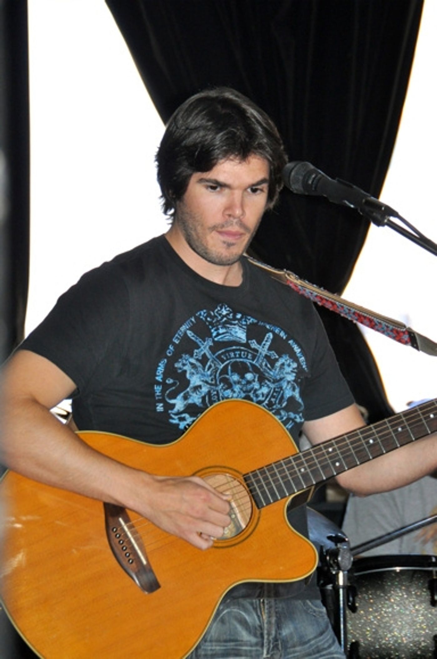 Photo Coverage: Rob Evan and Menrva Realm Live in Concert  Image