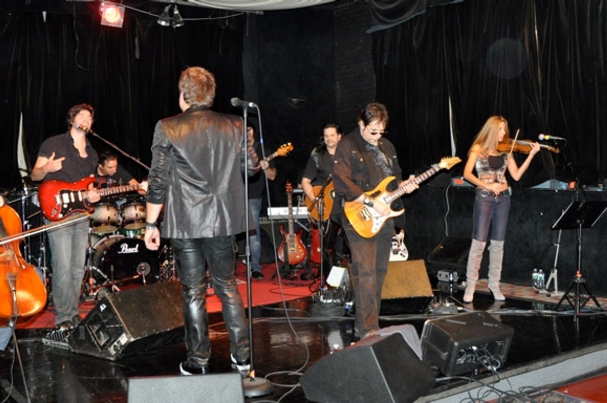 Dustin Brawley, Rob Evan, J.D. Vaalenteen, Ianu and Susan Butler at 