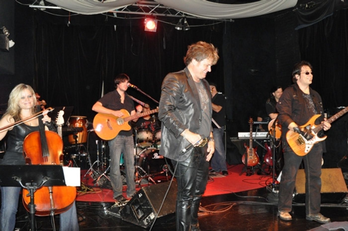 Photo Coverage: Rob Evan and Menrva Realm Live in Concert  Image