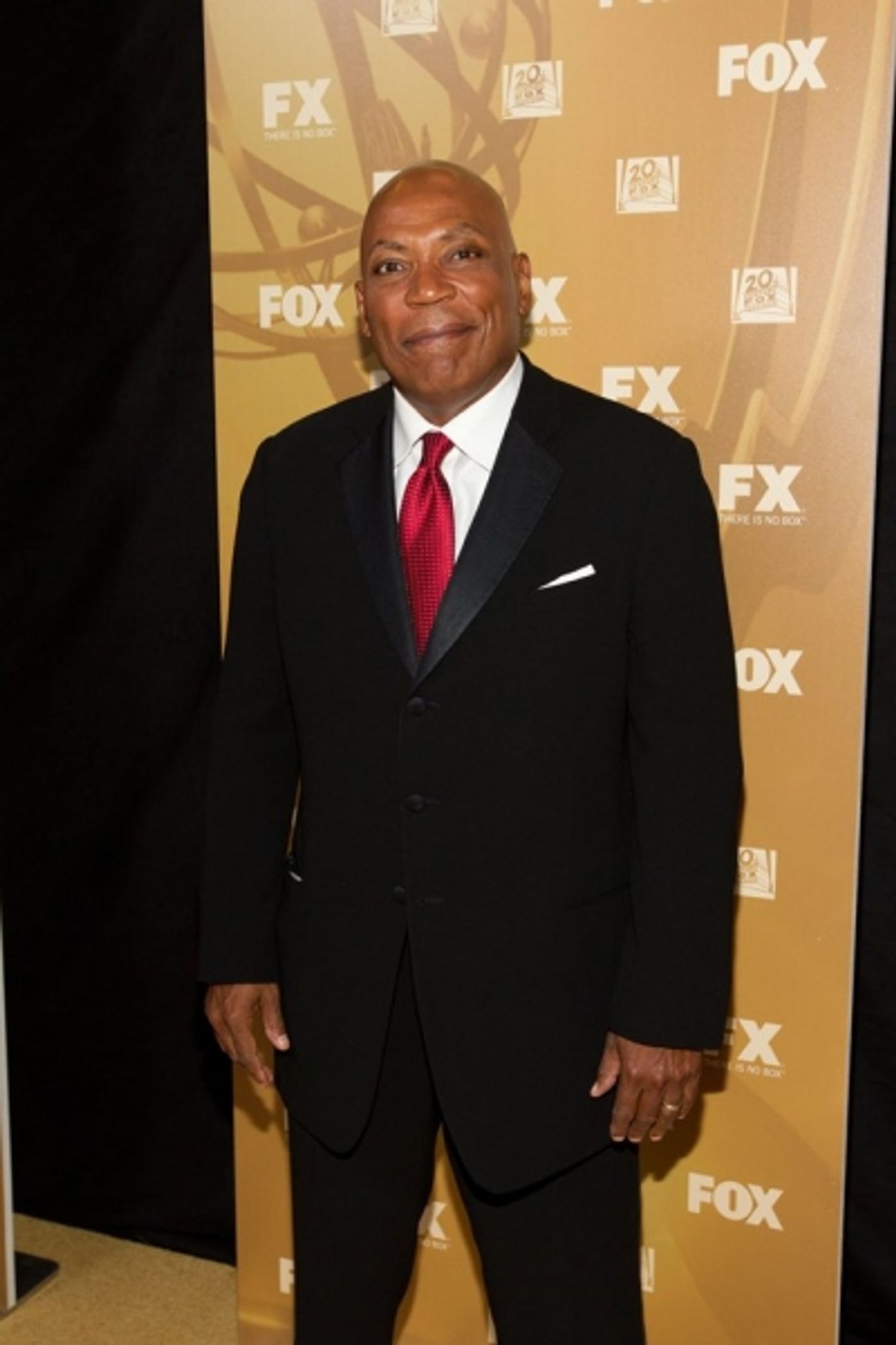 Photo Coverage: 2010 Emmy Coverage - FOX After-Party  Image