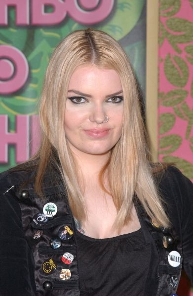 Sianoa Smit-McPhee Photo