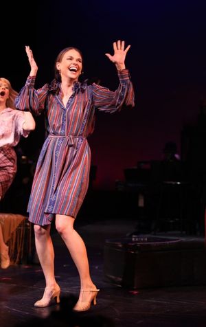 Sutton Foster Photo