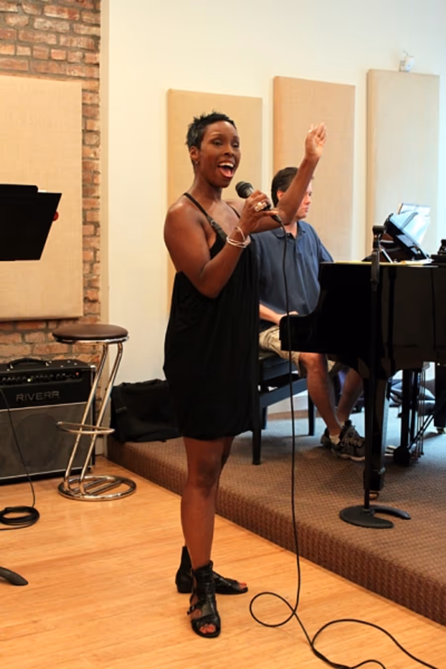 Photo Flash: To Mexico From New York With Love In Rehearsal Image
