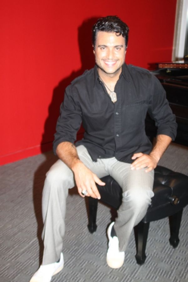 Jaime Camil Photo