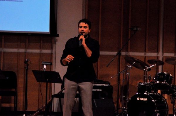Jaime Camil Photo