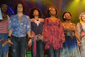 Liam Tamne, Crystal Joy and cast of Hair Photo