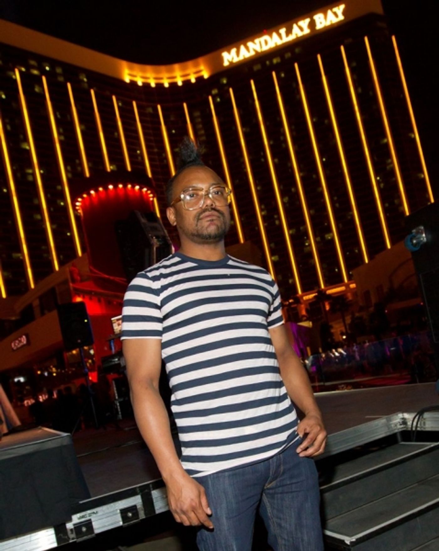 Photo Coverage: Will.I.AM DJ's at Moorea Beach Club at Mandalay Bay  Image