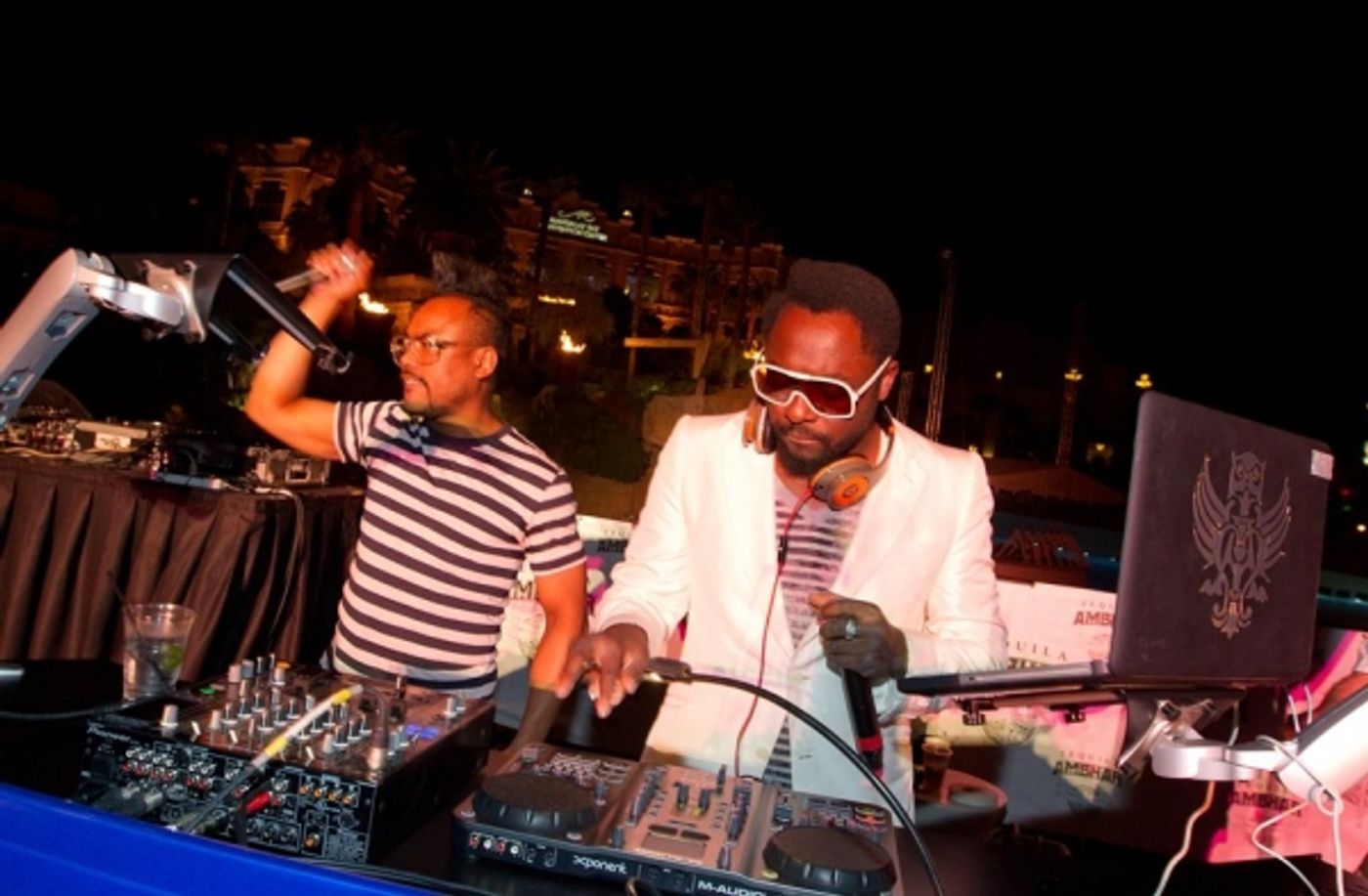 Photo Coverage: Will.I.AM DJ's at Moorea Beach Club at Mandalay Bay  Image