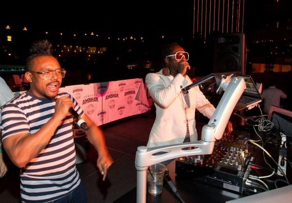 Photo Coverage: Will.I.AM DJ's at Moorea Beach Club at Mandalay Bay — photo 11 of 31