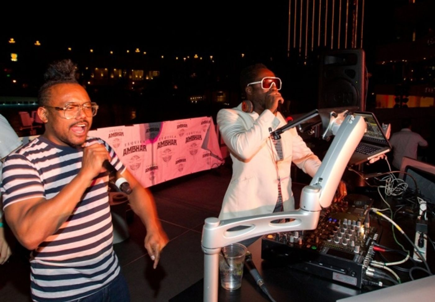 Photo Coverage: Will.I.AM DJ's at Moorea Beach Club at Mandalay Bay  Image