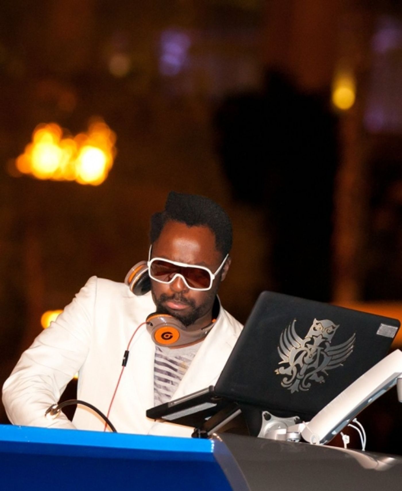 Photo Coverage: Will.I.AM DJ's at Moorea Beach Club at Mandalay Bay  Image