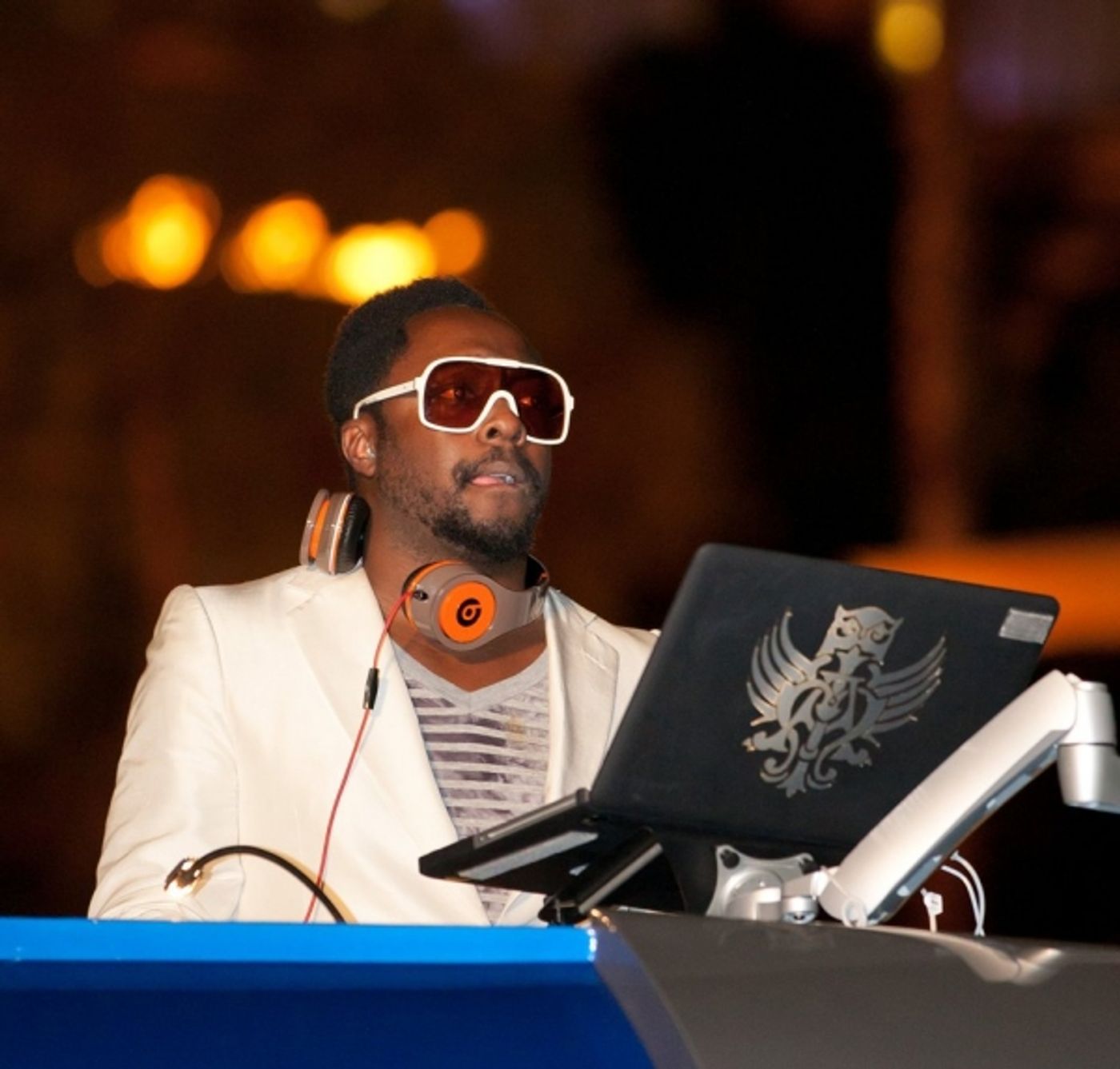 Photo Coverage: Will.I.AM DJ's at Moorea Beach Club at Mandalay Bay  Image