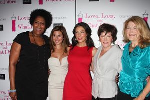 Nancy Giles, Jamie-Lynn Sigler, Stacy London, Helen Carey and Victoria Clark Photo