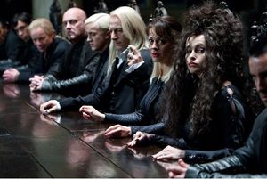 Helena Bonham Carter and Cast Photo