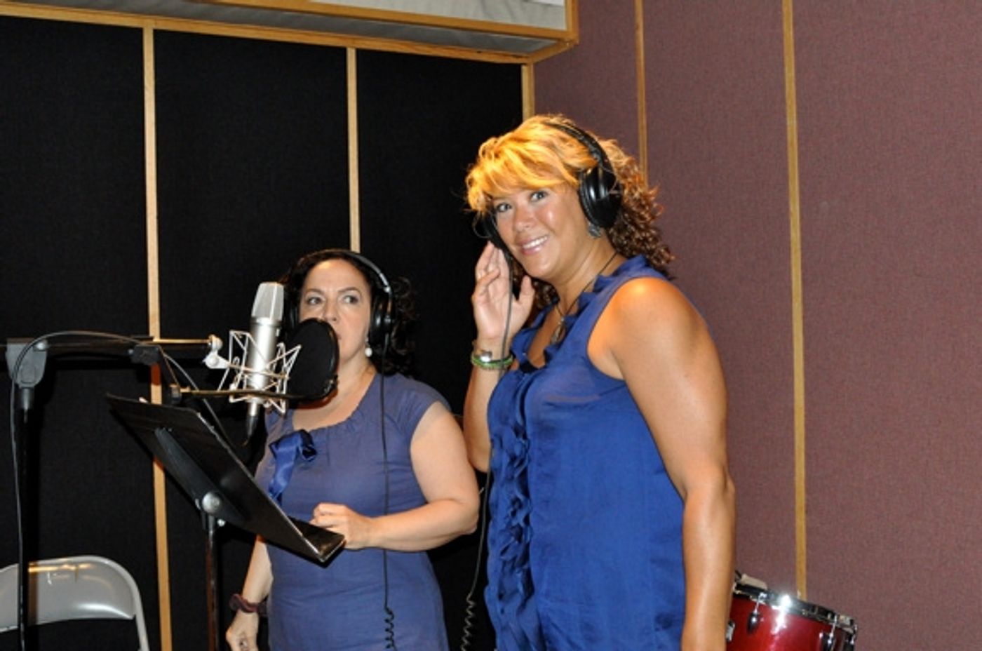 Photo Coverage: IN THE HEIGHTS Sings 'Carols For A Cure'  Image