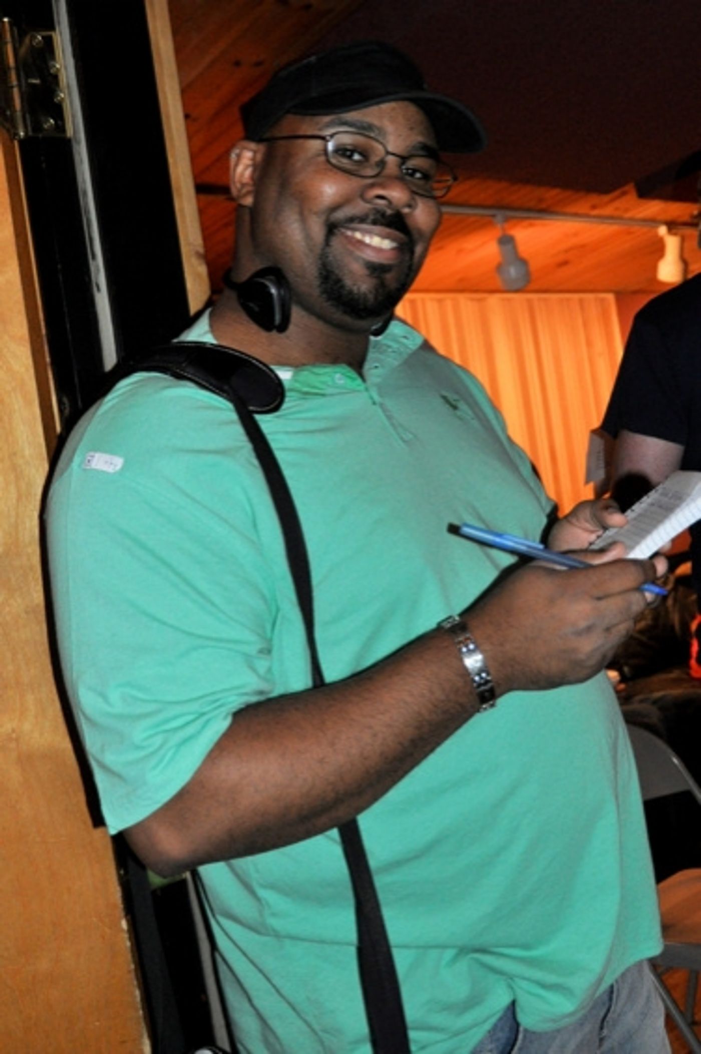 Photo Coverage: MEMPHIS Records for 'Carols For A Cure'  Image