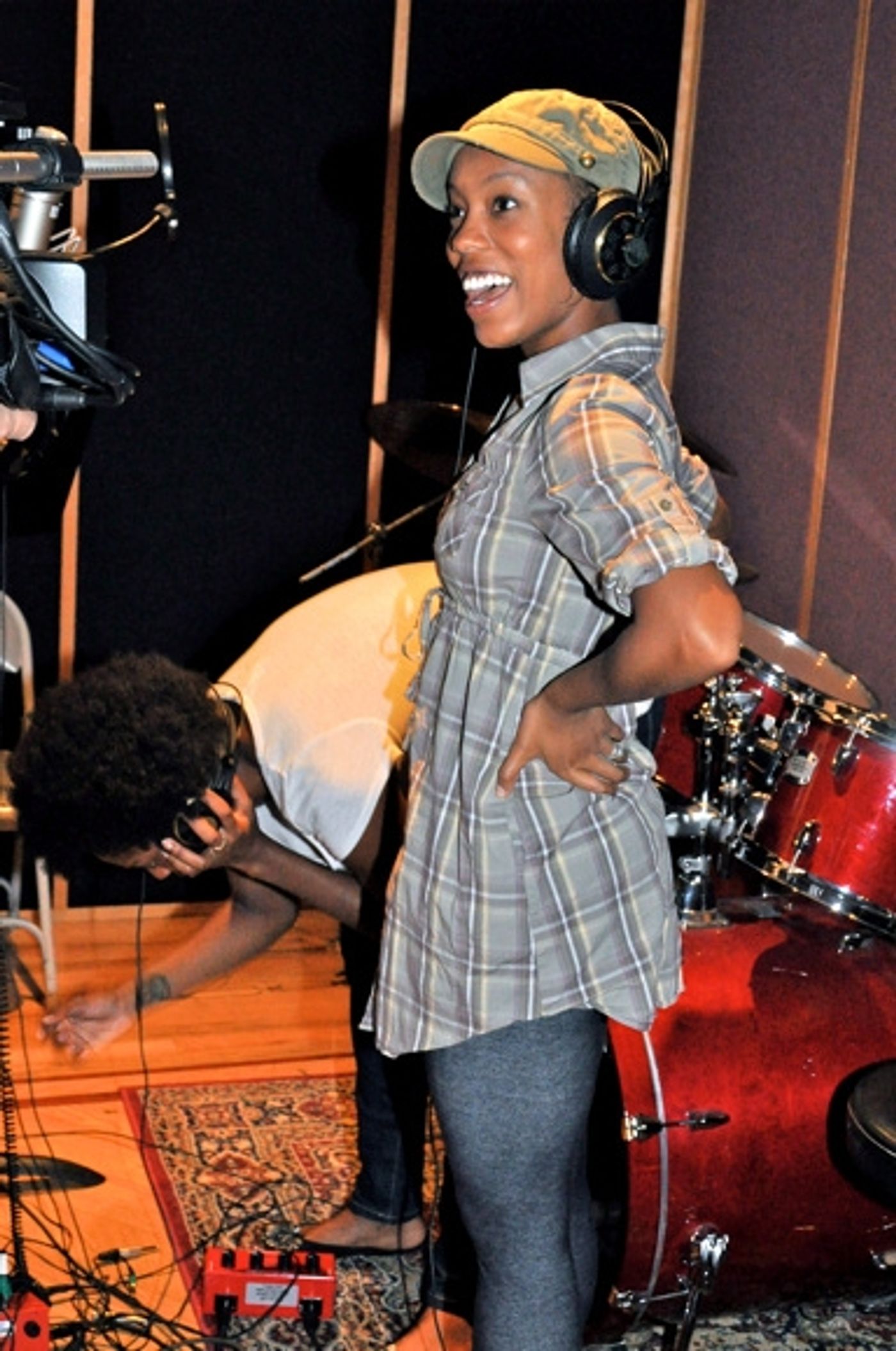 Photo Coverage: MEMPHIS Records for 'Carols For A Cure'  Image