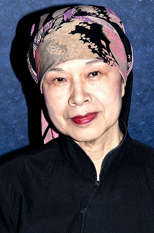 Eiko Ishioka
 Photo