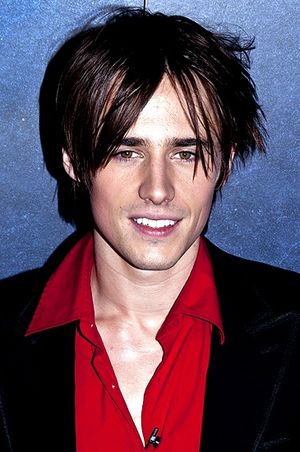 Reeve Carney Photo