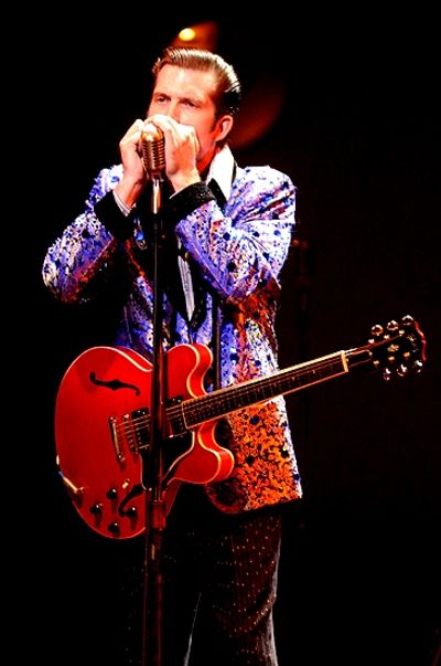 Rob Lyons Photo