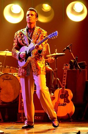 Eddie Clendening @ BroadwayWorld Eddie Clendening Photo