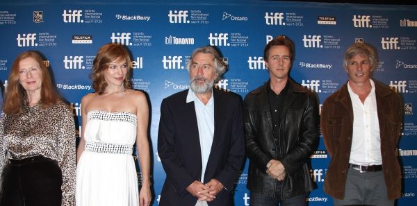 Frances Conroy, Milla Jovovich, Robert De Niro, Edward Norton & John Curran  Photo