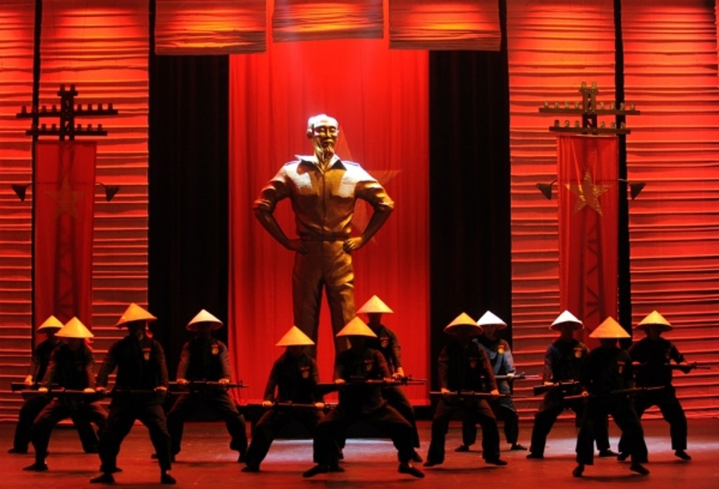 Photo Flash:  MISS SAIGON At Moonlight Amphitheatre, Show Runs Through 9/25  Image
