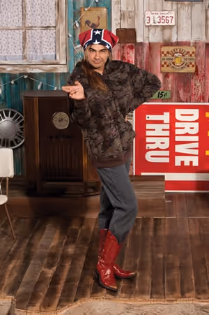George Walker as Didi Snavely @ BroadwayWorld George Walker as Didi Snavely Photo