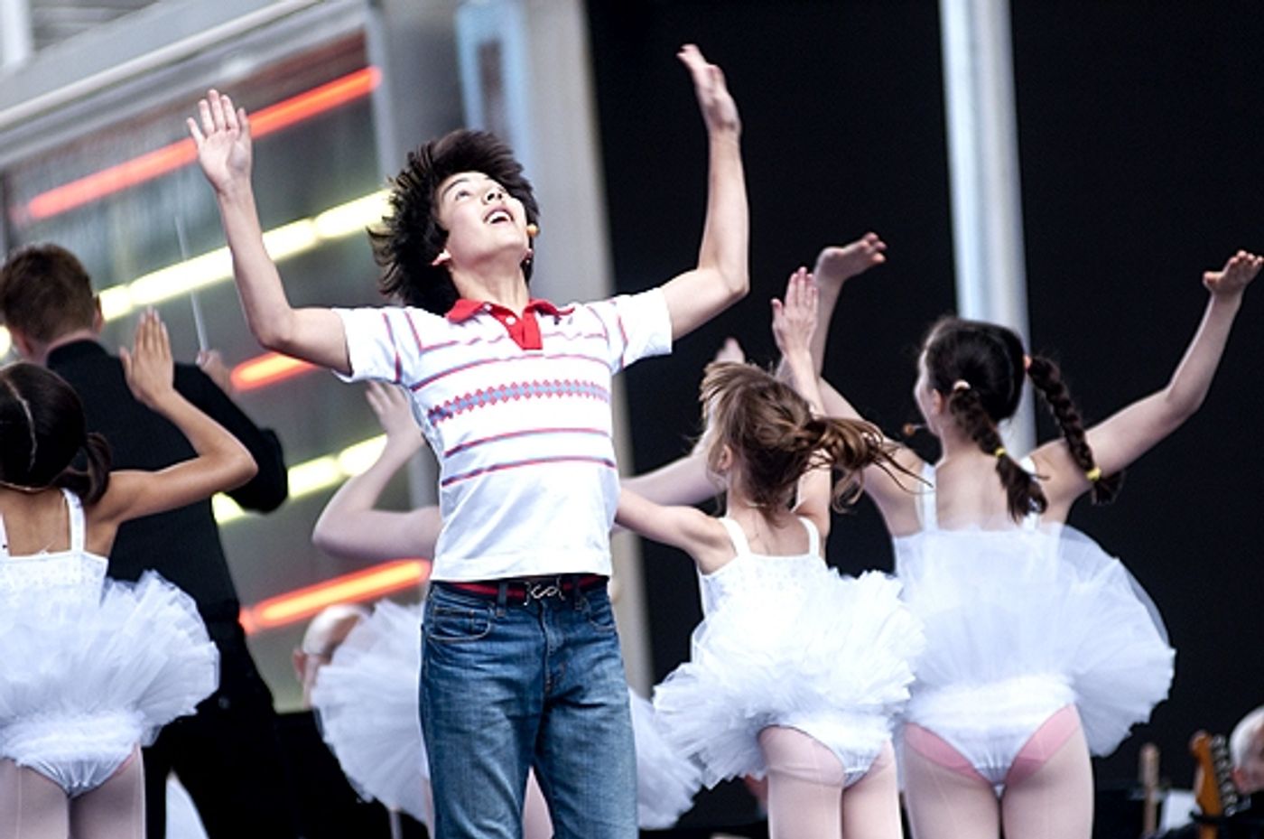 Photo Coverage: Broadway on Broadway 2010 - Part 1 Photo Coverage: Broadway on Broadway 2010 - Part 1 Image