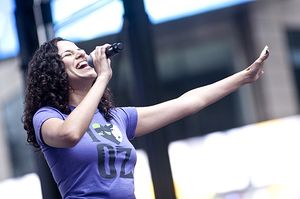 Mandy Gonzalez Photo