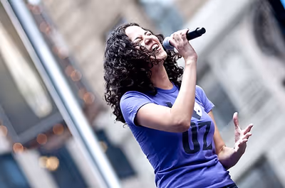 Mandy Gonzalez Photo