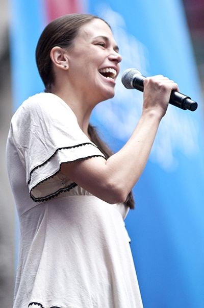 Sutton Foster Photo