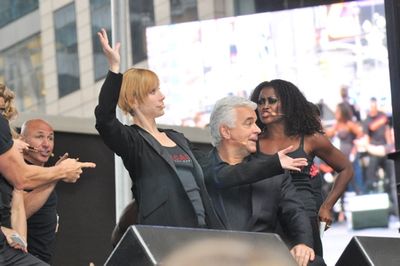 Charlotte d'Amboise and John O'Hurley from Chicago Photo