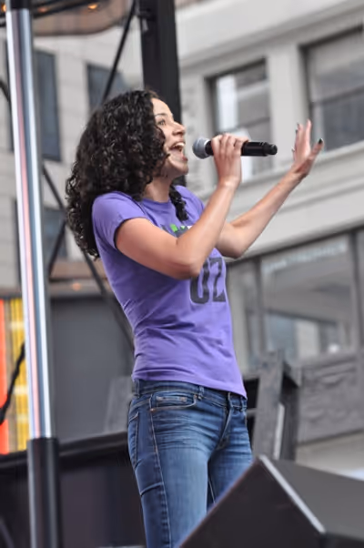 Mandy Gonzalez Photo