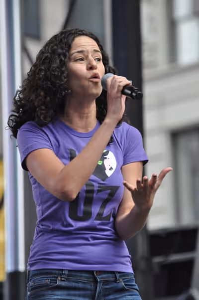 Mandy Gonzalez Photo