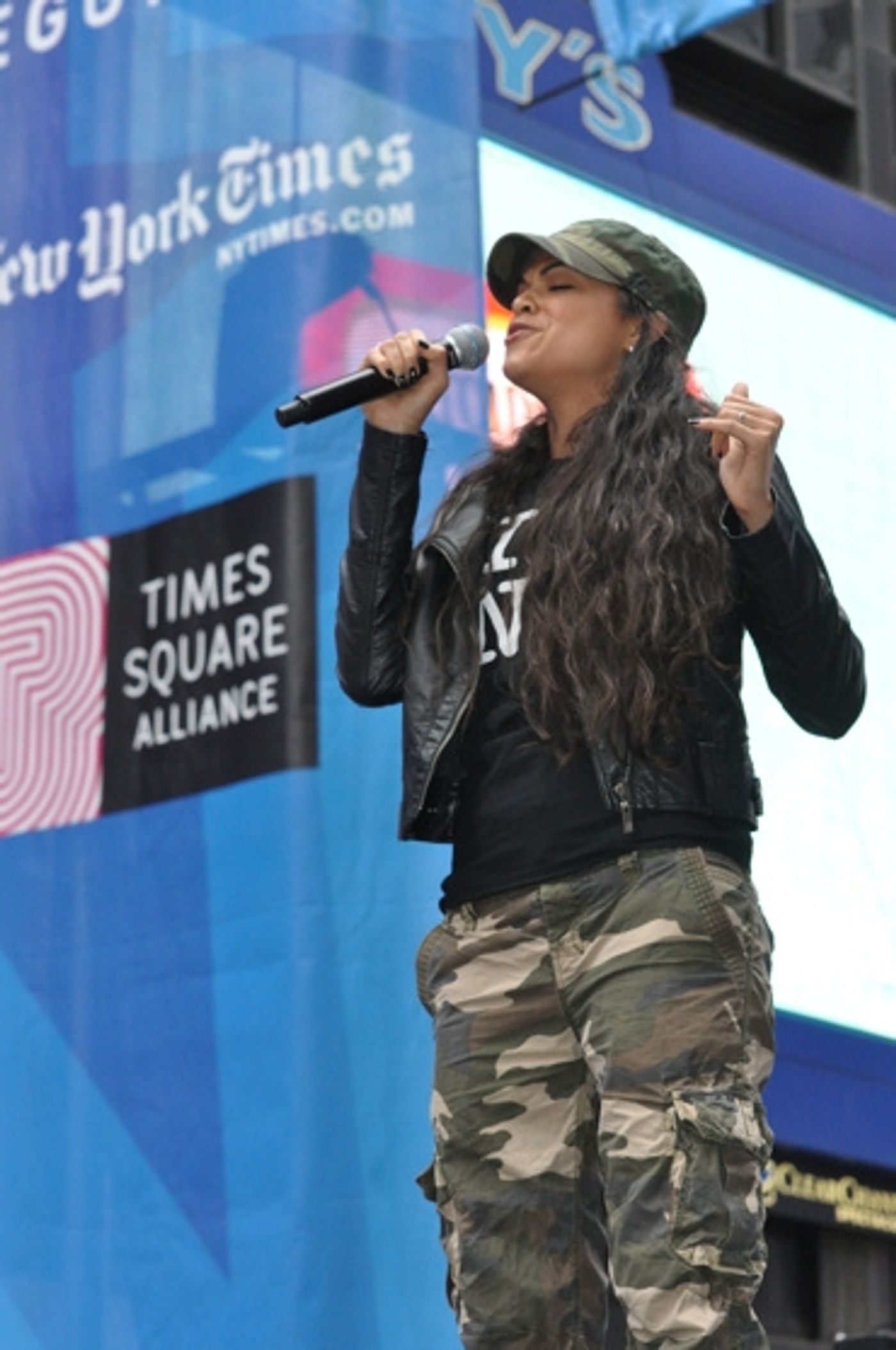 Photo Coverage: Broadway on Broadway 2010 Backstage - Part 2  Image