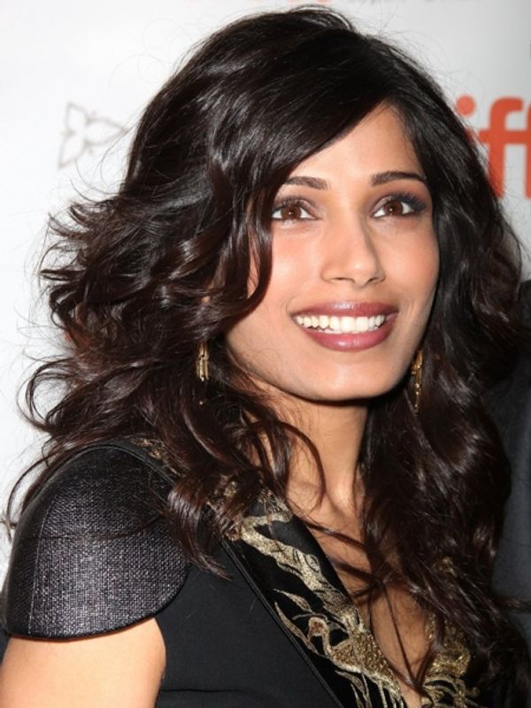 Freida Pinto Photo