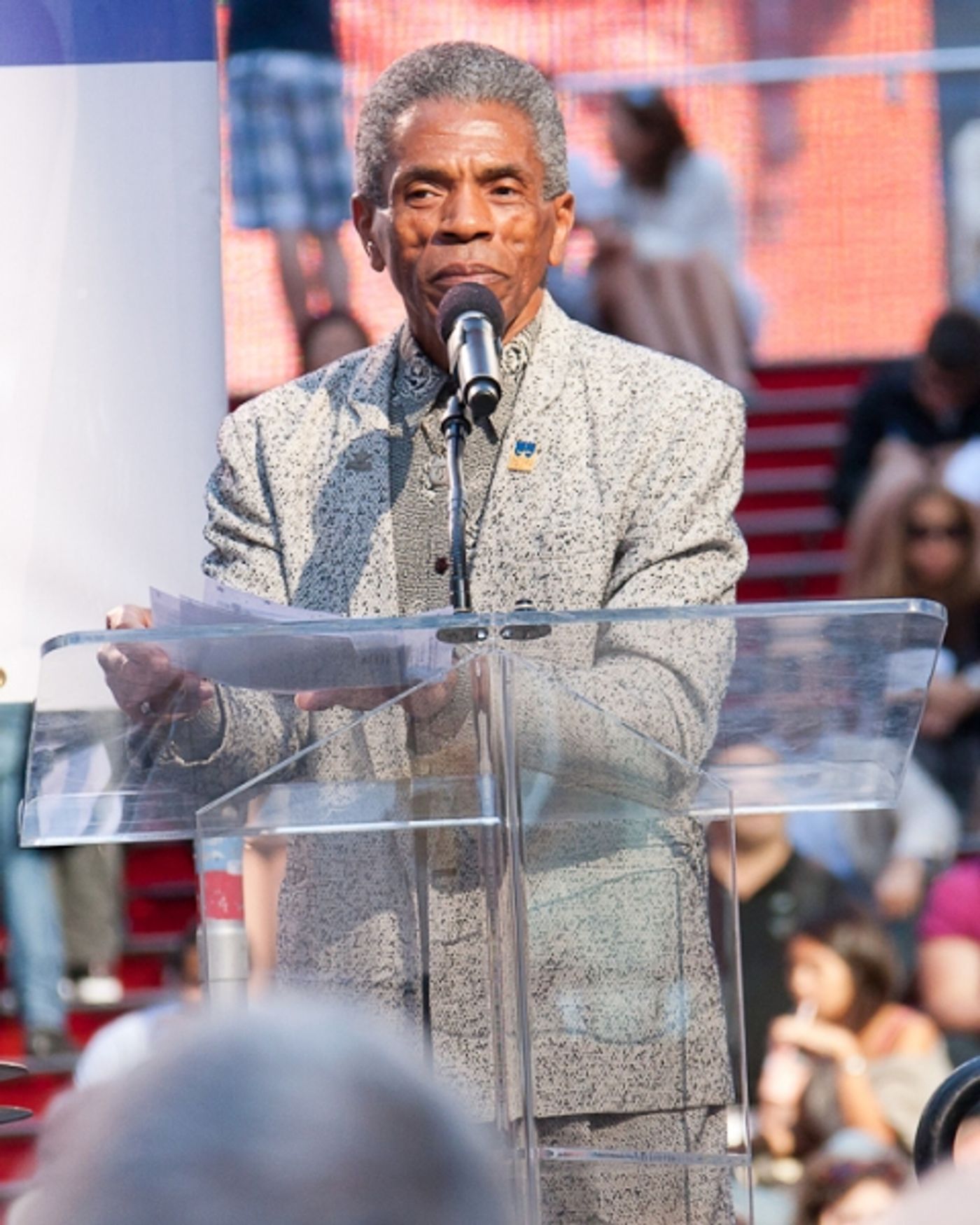 Photo Coverage: Glover, De Shields & More at 'Broadway Salutes'  Image